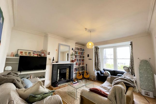 Thumbnail Flat to rent in Peckham Road, Camberwell, London