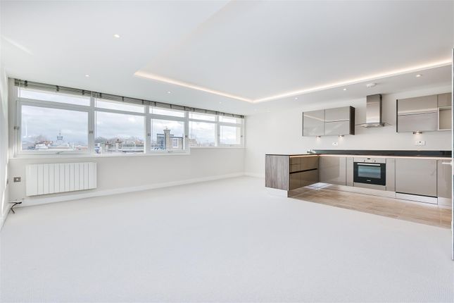 3-bed flat on Flat 33, Ranelagh House, 3-5 Elystan Place, London, £1,400,000