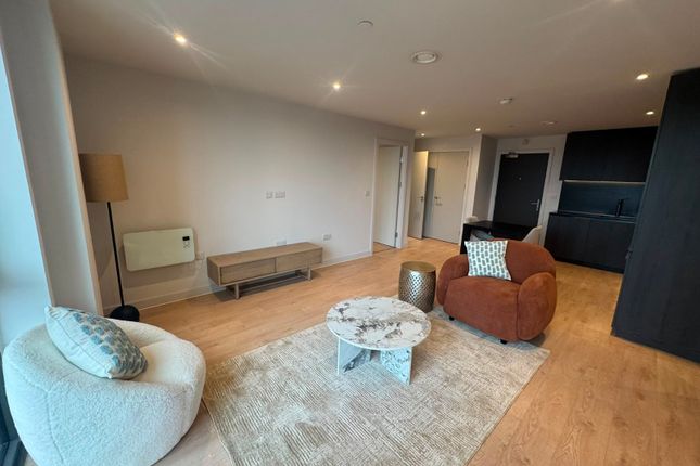 Dutton Street, Greater Manchester photo 4