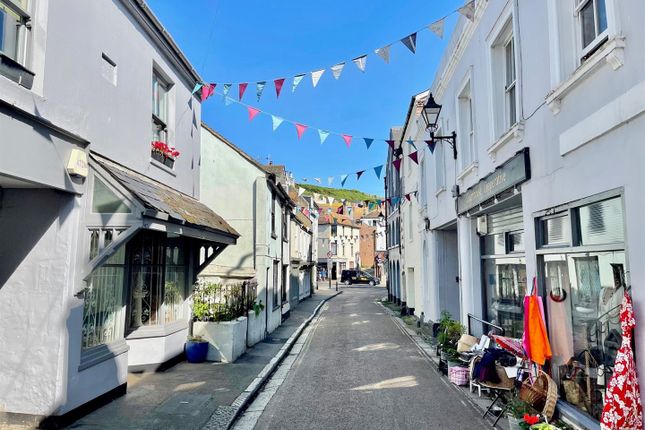 Terraced house for sale in Courthouse Street, Old Town, Hastings