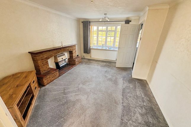 20, Kington Close, West Midlands photo 3