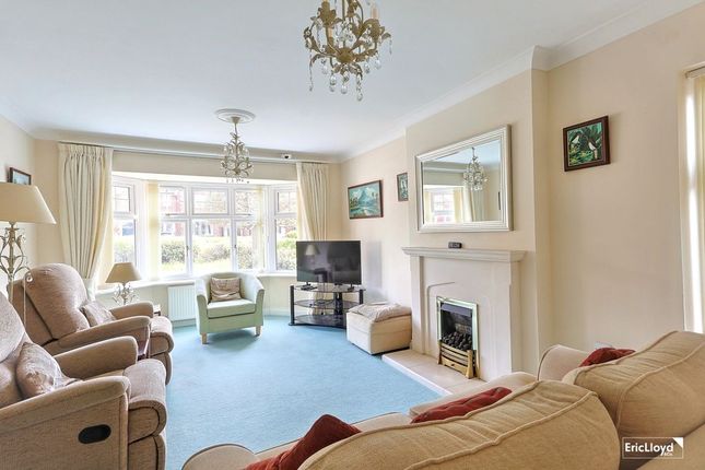 5, Penn Meadows Close, Brixham photo 3