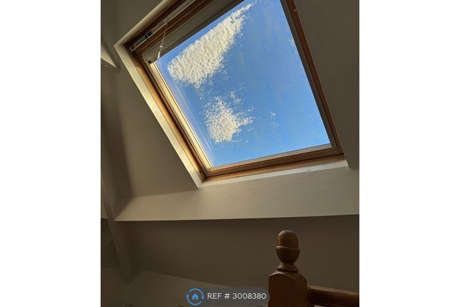 Moorland Crescent, Menston, Ilkley photo 3