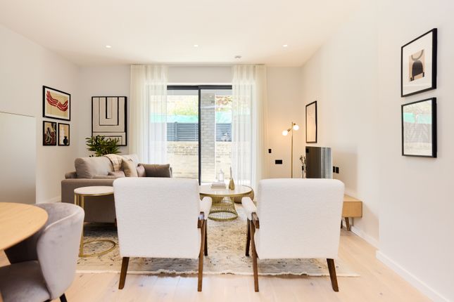 Thumbnail Flat to rent in Coverdale Road, London