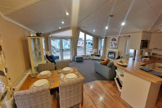 Willerby New Hampshire Manor Park Caravan Site, Manor Road, Norfolk photo 4