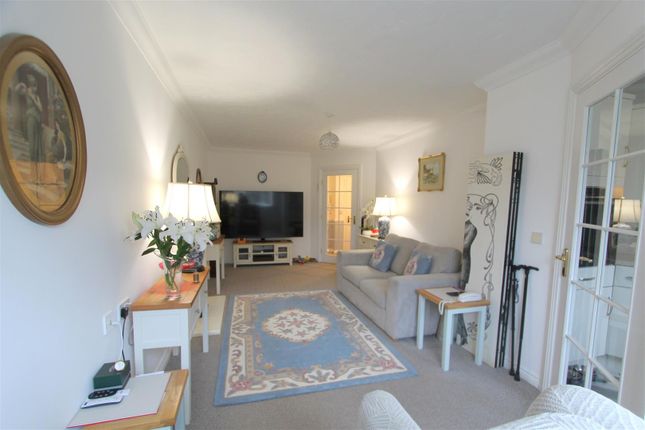 Flat 33 Hampton Lodge, 15, Cavendish Road, Sutton photo 4