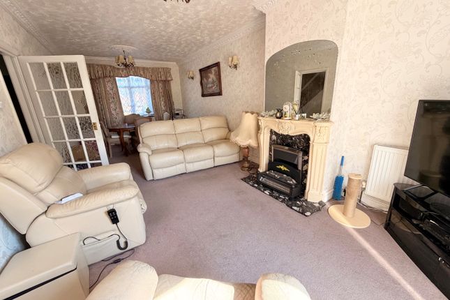 274, Becontree Avenue, Dagenham photo 2
