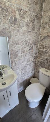 2, Folkestone, Walthamstow photo 2