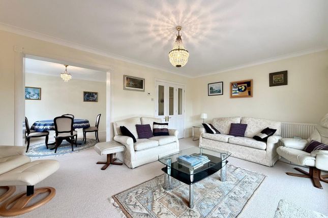 Flat 24, Branksome Court 5 Western Road, Branksome Park photo 4