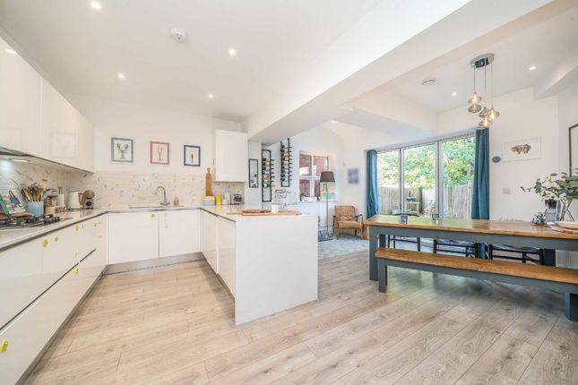 2H, Eardley Road, London photo 2