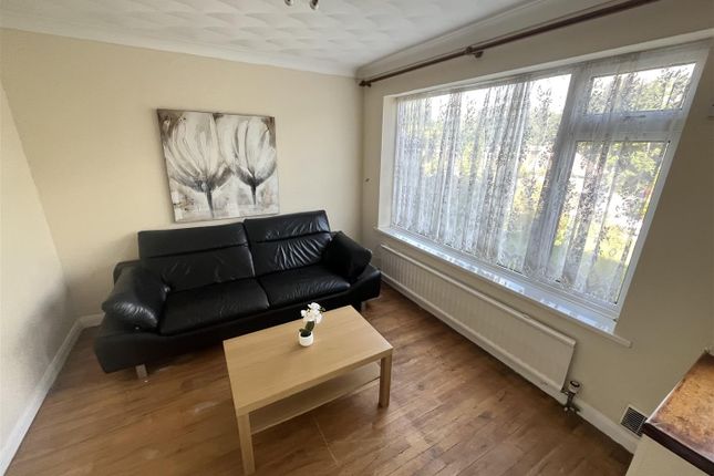 29, Egginton Road, Brighton photo 2