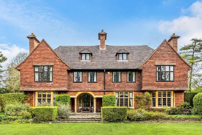 9-bed house on Warrenhurst, The Warren, Ashtead, £2,950,000