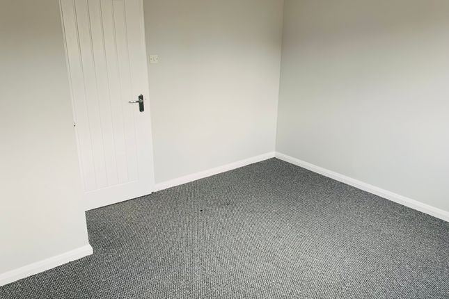 14, Ladds Close, BOSTON photo 2