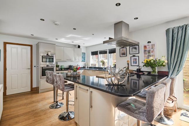 6, Myddleton View, Ilkley photo 4