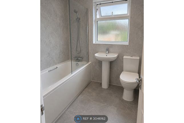Glebe Road, Trowbridge photo 2