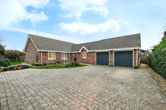 Thumbnail Detached bungalow for sale in Homefields Road, Hunstanton