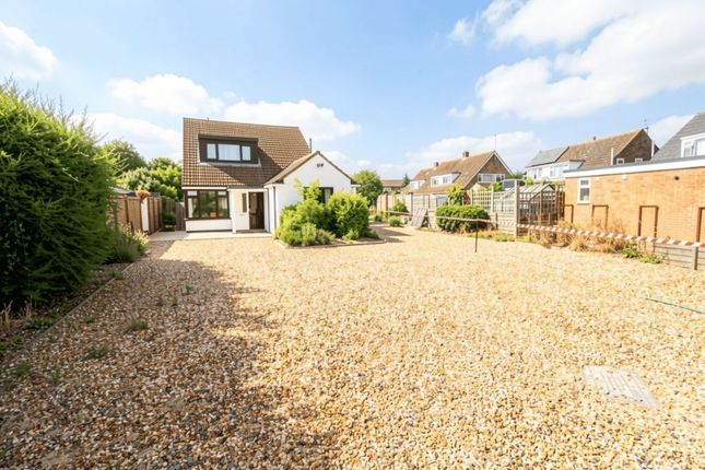4-bed detached on Castles Close, Hitchin, £480,000