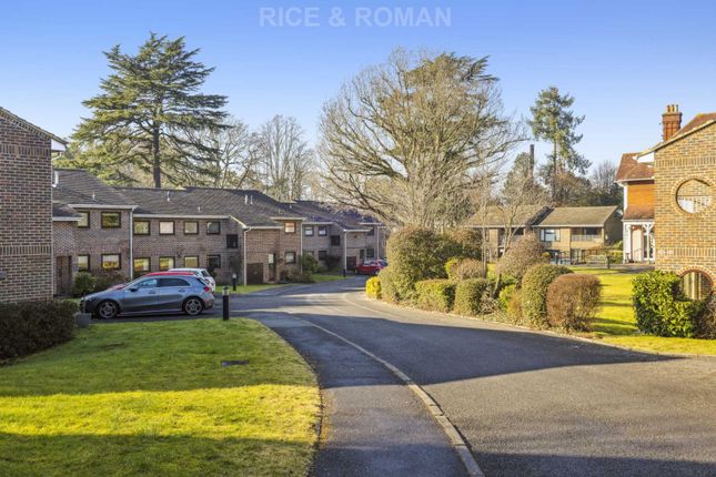 Flat for sale in Clarefield Court, Ascot