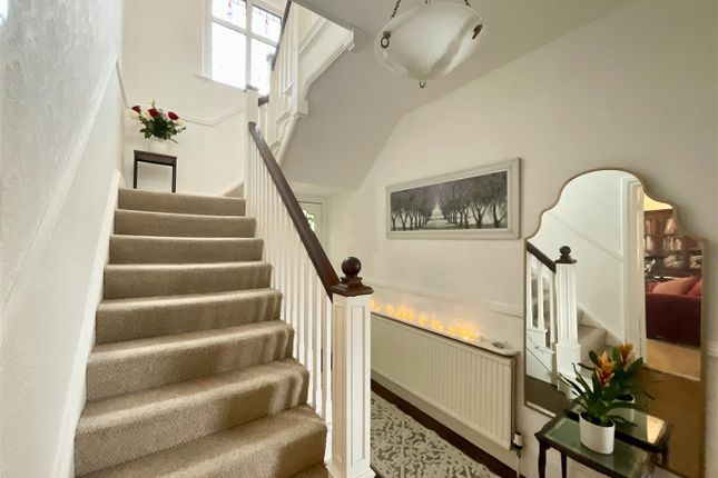62, Old Road, Llanelli photo 4