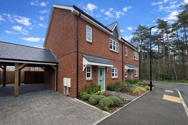 3-bed house on 11, The Fairway, Hampshire, £500,000