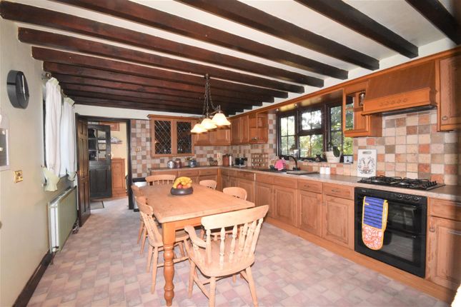 Cottage for sale in West Lane, Girton, Newark