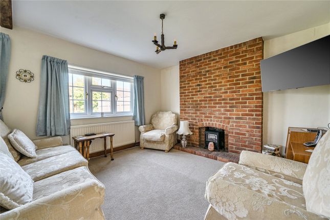 50, Crockhamwell Road, Reading photo 2