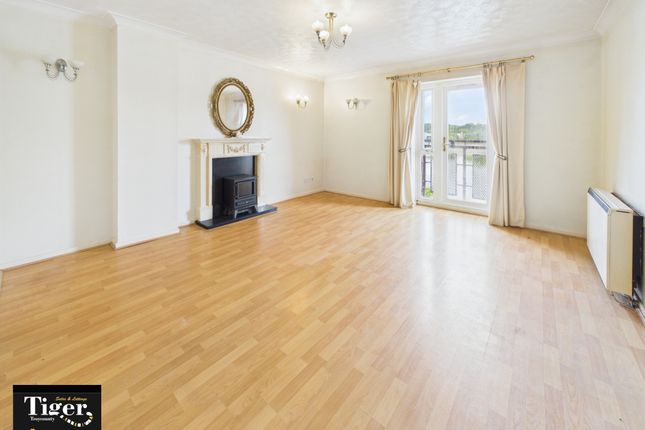33 Victoria Mansions, Navigation Way, Preston photo 3