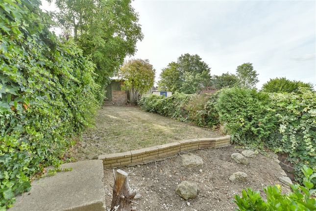 Scotby Avenue Walderslade, Chatham photo 4