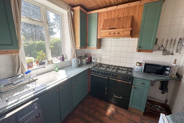 87, Cranborne Crescent, Potters Bar photo 3