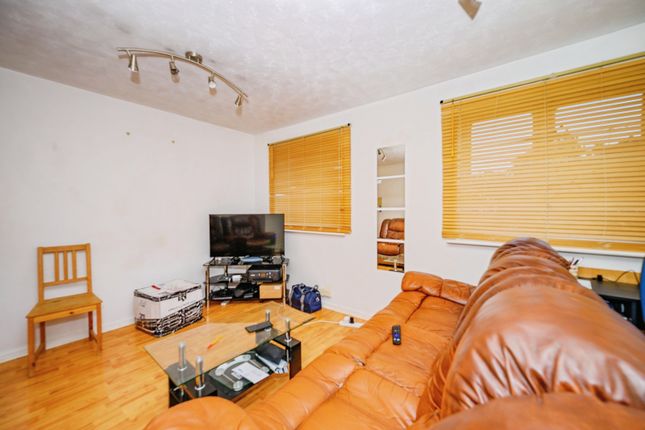91, Rodeheath, Bedfordshire photo 4