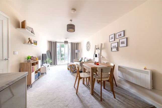 Flat 17, Berwick Square, 2, Hillier Crescent, Kent photo 4