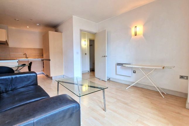 Flat A 2-8, 1, Watson Street, Manchester photo 3