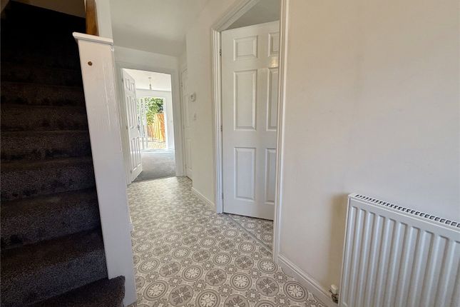 63, Neptune Drive, East  Yorkshire photo 3