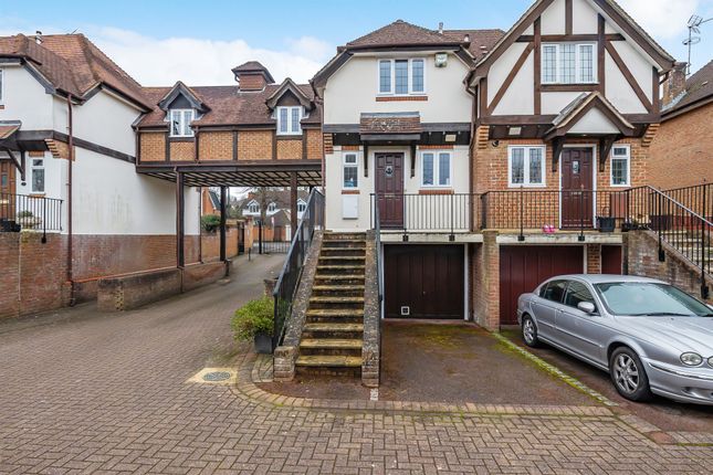 End terrace house for sale in Lower Cookham Road, Maidenhead
