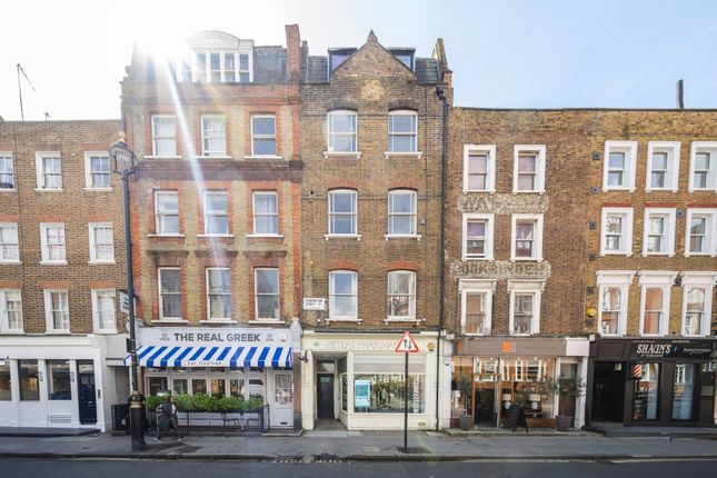 Flat to rent in Paddington Street, Marylebone, London