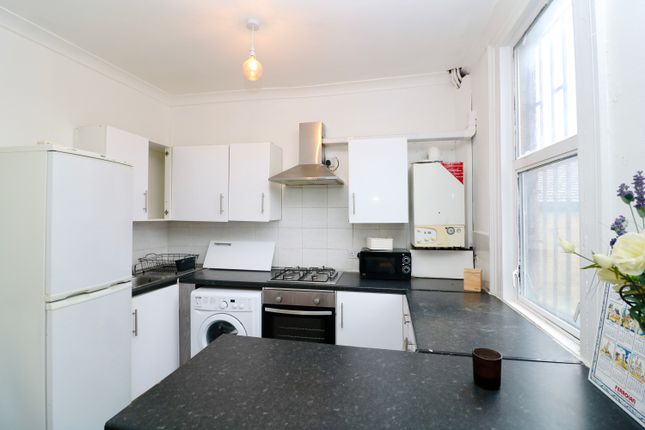Upper Tooting Road, London photo 4