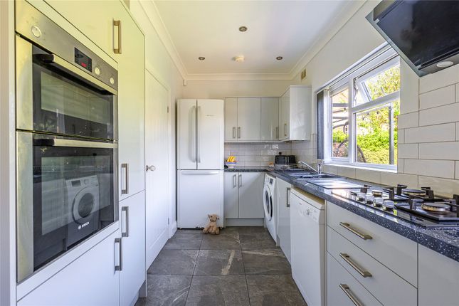 72, Finchfield Lane, Wolverhampton photo 3