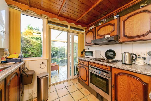 74, Burton Road, Neston photo 4