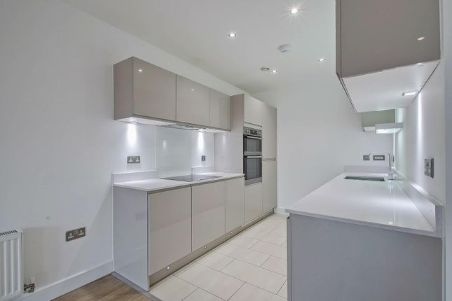 21 Ebony Crescent, Barnet photo 2