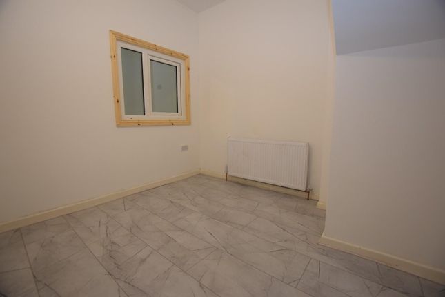 Terraced house to rent in Padiham Road, Burnley