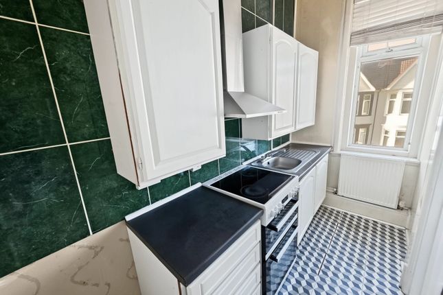 Flat 2 103, Alexandra road, Alexandra road photo 4