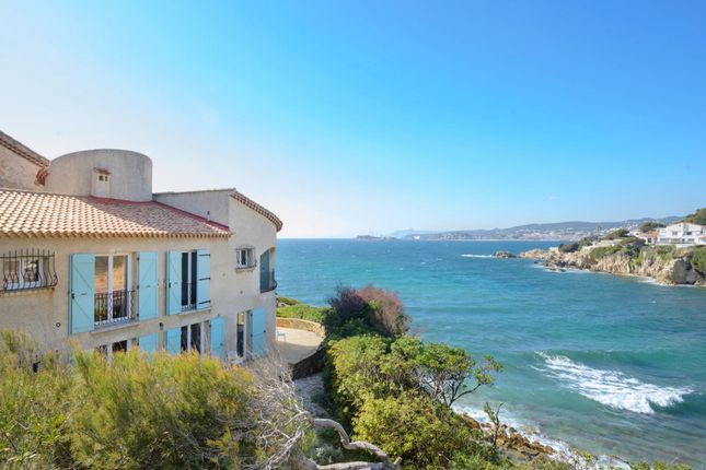 Villa for sale in Sanary Sur Mer, Provence Coast (Cassis To Cavalaire), Provence - Var