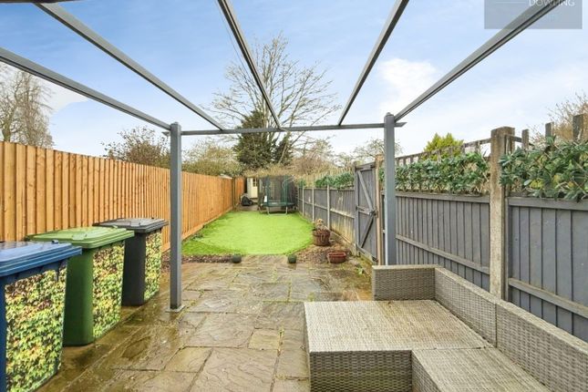 27, Waresley Road, Gamlingay photo 4