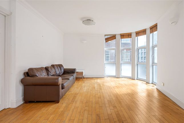 Thumbnail Flat to rent in Goswell Road, Finsbury, London