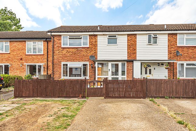Thumbnail End terrace house for sale in Trenchard Road, Holyport, Maidenhead