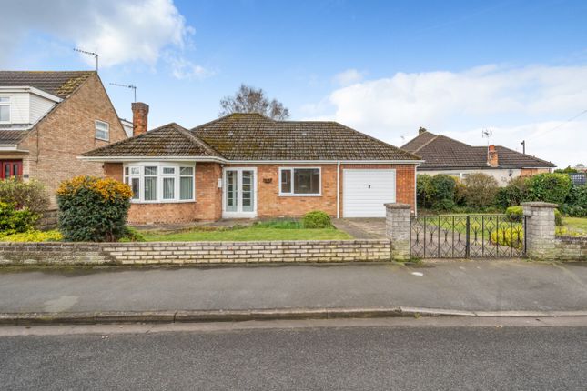Thumbnail Detached bungalow for sale in Astwick Road, Lincoln, Lincolnshire