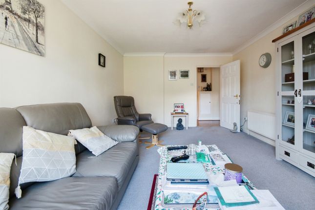 Flat for sale in Surrey Road, Poole