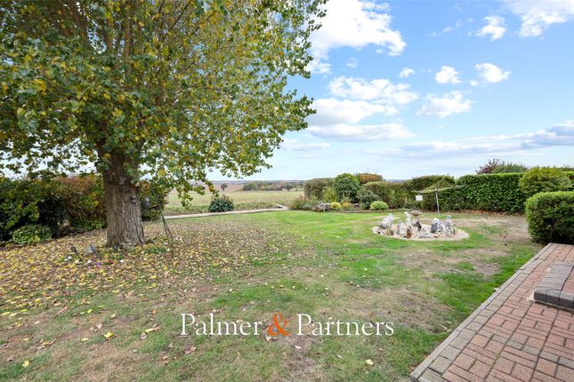 11, Pyefleet View, Colchester photo 4
