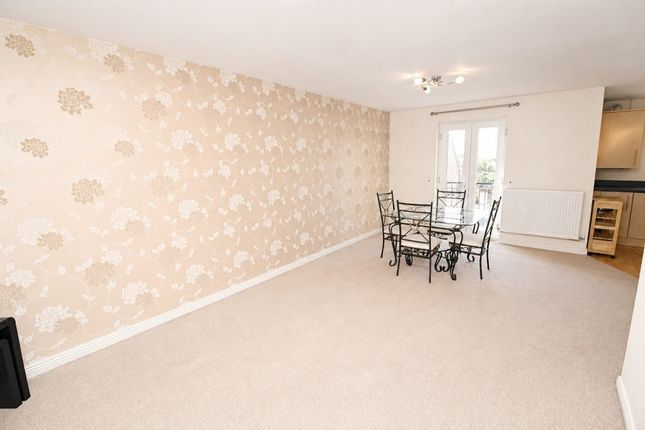 62, Threipland Drive, Birchgrove, Cardiff photo 2