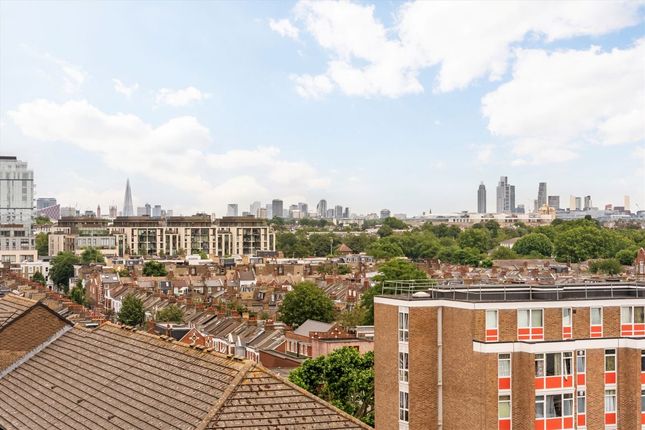 Flat 201, Jim Griffiths House, Clem Attlee Court, London photo 4